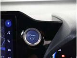 イモビライザー内蔵のスタートシステム。