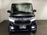 一目見てホンダ車だとわかるカッコいいフロントマスクです!