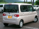 外装も丁寧に磨いております。是非1度実車をご覧ください!