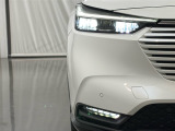 ★LEDヘッドライト搭載★ 白っぽく光る明るく省電力なLEDライト!先進的な白い輝きでフロントフェースを引き締めます☆