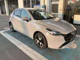 クルマは単なる鉄の塊ではない。そこに人の手によって魂を注ぎ込むことにより、生命感を与える。this is mazda design