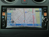 日産純正メモリーナビゲーション『MC312D-W』を装備!地図も見やすく操作も簡単です。