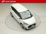 両側パワースライドドア付きだから、狭い駐車スペースなどでの乗り降りラクラク♪小さなお子さまのいるご家庭には嬉しい装備です。