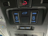 両側電動スライドドアで狭い所でも乗り降り楽々です!