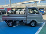 メンテナンスも日産にお任せ下さい。クルマを知り尽くしたプロが最新の機器を使っておクルマの点検・整備を実施します。
