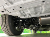 お車を安心してお乗りいただく為には、足回りの定期点検が欠かせません。サービスサポート(有償保証)では無料点検もご提供しており、安心のカーライフをお過ごしいただけるサポート体制が整っています。
