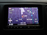 ホンダ純正ナビなのでダッシュボードにスッキリと収まっています。ナビの案内があれば土地勘の無い所でも道に迷わず安心!見知らぬ土地へのドライブも一層楽しくなります!
