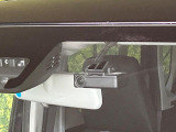【ドライブレコーダー】ドライブレコーダー装備!走行中はもちろん、あおり運転や事故に遭遇した際、映像で記録し、万一のリスクに備えます。※記録用SDカードはお客様ご自身でご準備いただく必要があります。