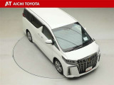 両側パワースライドドア付きだから、狭い駐車スペースなどでの乗り降りラクラク♪小さなお子さまのいるご家庭には嬉しい装備です。