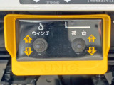 ウィンチ・荷台スライドの操作スイッチです。