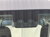 安全装備次世代スマートアシスト付です。毎日の運転で感じる不安や緊張を減らしヒヤッとするシーンの回避をサポートします。みんなに安全・安心を。