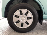 タイヤサイズは145/80R12です
