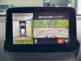 【360&deg;ビューモニター】専用のカメラにより、上から見下ろしたような視点で360度クルマの周囲を確認することができます☆死角部分も確認しやすく、狭い場所での切り返しや駐車もスムーズに行えます。