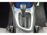 『トヨタ認定中古車』3つの安心を1台にセット!1.徹底した洗浄 2.車両検査証明書つき 3.ロングラン保証つき 全てをクリアした【安心】の証!詳しくスタッフまでお気軽にお問い合わせ下さい。