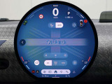 エアコンも画面から、温度、風向き、風量が変更できます。緊急性が高いデフロスター(曇り止め)ボタンは物理スイッチで残っております。