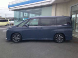 新車・中古車を取り揃えてお客様のご来店をスタッフ一同お待ちしております。