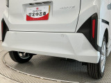 【コーナーセンサー】駐車が苦手な方には特におススメの装備です!搭載されたセンサーで障害物を検知、距離に応じてブザー音で段階的に知らせてくれます♪