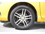 当店は全車『ロングラン保証』付!(1年間、距離無制限 HV車はHV保証付) 別途延長保証もご用意しております♪ ぜひ現車を確認にご来店ください