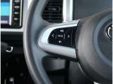 【ステリングスイッチ】運転しながら各種操作が可能な画期的な装備!とっても便利ですよ。