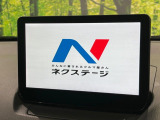 【マツダコネクトナビ】車内の雰囲気にマッチした一体型タイプのナビ。各種車輌設定やBluetooth再生等、様々な機能が楽しめます。直感的なダイヤル操作が可能で、使い勝手も良好です。