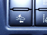【PCS(プリクラッシュセーフティーシステム】・・・進路上の車両を前方センサーで検出し、衝突の可能性が高いと判断したときに、警報やブレーキ力制御により運転者の衝突回避操作を補助します。