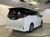 走りにこだわりながら収納力も持ち合わせたお車です。荷物を載せて軽快なドライブを楽しめますよ♪