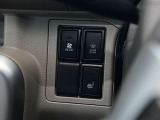 リヤファン、電動スライドドア、シートヒータースイッチ