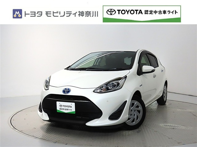 トヨタ アクア 