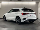 ドイツ本国Audiと常時連動した、最新の各種データとメンテナンス設備が充実したサービス工場が複合された最新の店舗です。
