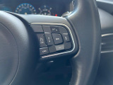 【全車速対応アダプティブクルーズコントロール】ミリ波レーダー+ステレオカメラ+赤外線により前方車輌を認識し、高速道路などの自動車専用道路や渋滞時などではドライバーの負担を大幅に軽減してくれます。