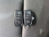 【整備歴】取扱説明書や点検の記録簿も完備。しっかりと点検整備されているお車で安心です