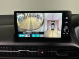 【マルチビューカメラ】周囲の状況を多彩なビューでナビ画面に表示します。駐車場や見通しの悪い交差点での安心感を高めます♪