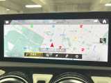 ●純正ナビ:一体感のあるナビは、高級感ある車内を演出してくれます。Bluetooth再生などオーディオ機能も充実しておりますので、運転もより楽しめます♪