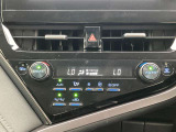 オートエアコンは温度を設定するだけで、自動で風量などを設定してくれます。運転しながら操作も必要ないので、安全性も向上します。