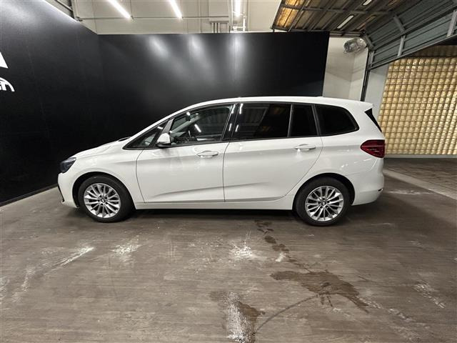 BMW 2シリーズグランツアラー 