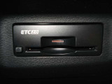 ETC2.0装備♪従来のETCの高速利用料金の収受だけではなく、渋滞回避や安全運転支援といったドライバーに有益な情報を提供してくれます♪