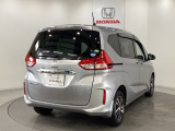 【Honda認定中古車 U-Select】 は3つの安心をお約束します。 1 Hondaのプロが整備した安心。 2 第三者機関がチェックした安心。 3 購入後もHondaが保証する安心。