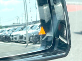 ●ブラインドアシストセンサー:視角からの車を感知し、ドライバーが車線変更を行う際に、警告音と共に注意を促してくれる安全支援機能です!