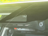 【トヨタセーフティセンス】走行中に前方の車両等を認識し、衝突しそうな時は警報とブレーキで衝突回避と被害軽減をアシスト。より安全にドライブをお楽しみいただけます。