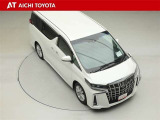 両側パワースライドドア付きだから、狭い駐車スペースなどでの乗り降りラクラク♪小さなお子さまのいるご家庭には嬉しい装備です。