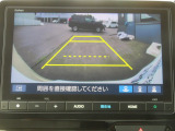 バックカメラ付き☆駐車の際に死角が確認でき安心です☆