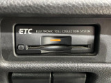【ETC】高速道路の料金所をストレスなく通過!話題のスポットやサービスエリアに多い「スマートIC」利用時は必須のアイテムです。当店でセットアップを実施、ご納車当日からすぐにご利用いただけます!