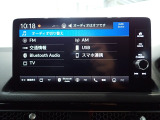 ホンダ純正ナビなのでダッシュボードにスッキリと収まっています。土地勘の無い所でも道に迷わず安心ですね!。AVも色々視聴でるのでドライブも楽しくなりますよ!