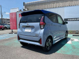 ソルベブルーとオーシャンブルーのボディーカラーになります。