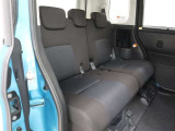 ゆとりある広々とした車内空間は、ドライブを始め買い物やレジャーなど、幅広く活躍します。一人でもみんなとでもお出かけを楽しみましょう!