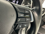 【アダプティブ・クルーズ・コントロール】予め設定した車速内でクルマが自動的に加減速。 前走車との適切な車間距離を維持しながら追従走行し、高速道路でのドライバーの疲労を軽減してくれる嬉しい機能付♪