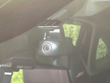 【ドライブレコーダー】ドライブレコーダー装備!走行中はもちろん、あおり運転や事故に遭遇した際、映像で記録し、万一のリスクに備えます。※記録用SDカードはお客様ご自身でご準備いただく必要があります。