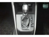 『トヨタ認定中古車』3つの安心を1台にセット!1.徹底した洗浄 2.車両検査証明書つき 3.ロングラン保証つき 全てをクリアした【安心】の証!詳しくスタッフまでお気軽にお問い合わせ下さい。