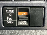 大切な人に気持ちよく乗ってもらいたい・・・そんな気持ちを込めてお客様のカーライフに協力させてください。 詳しくはスタッフまで!通話料無料のダイヤル「0078-6003-527324」