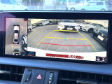【パノラミックビューモニター】専用のカメラにより、上から見下ろしたような視点で360度クルマの周囲を確認することができます☆死角部分も確認しやすく、狭い場所での切り返しや駐車もスムーズに行えます。